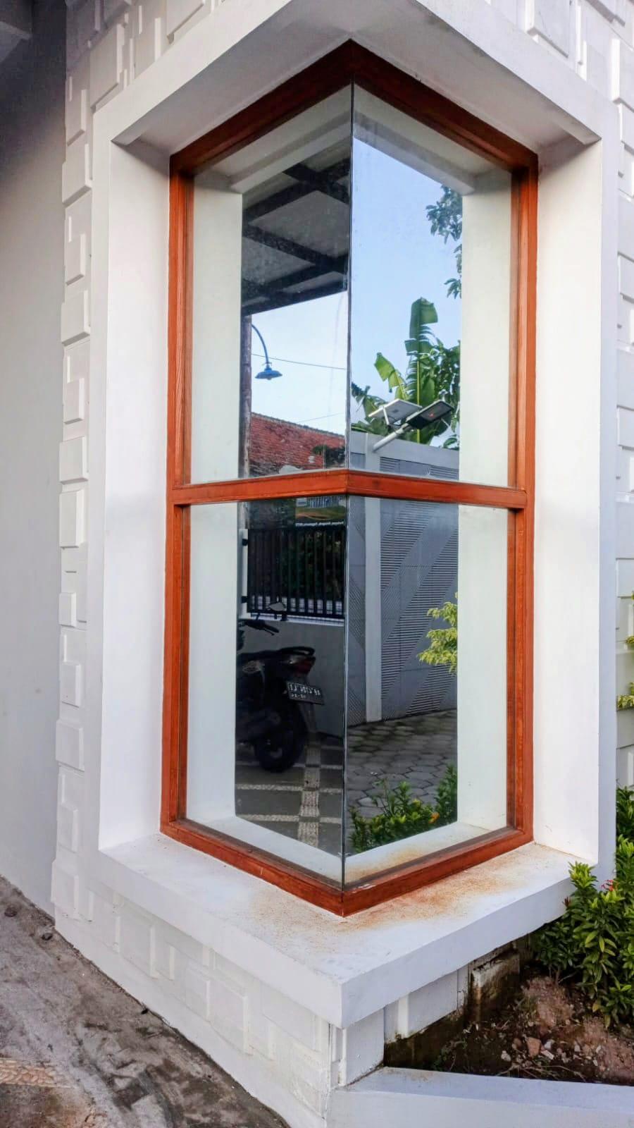 Kaca Film Silver - Reflektif & Penolak Panas Efektif